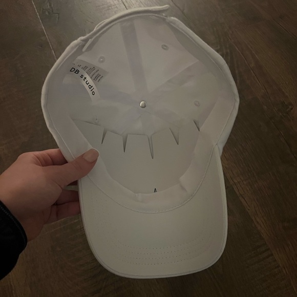 NWOT David’s Bridal “BRIDE” Hat - Picture 2 of 4